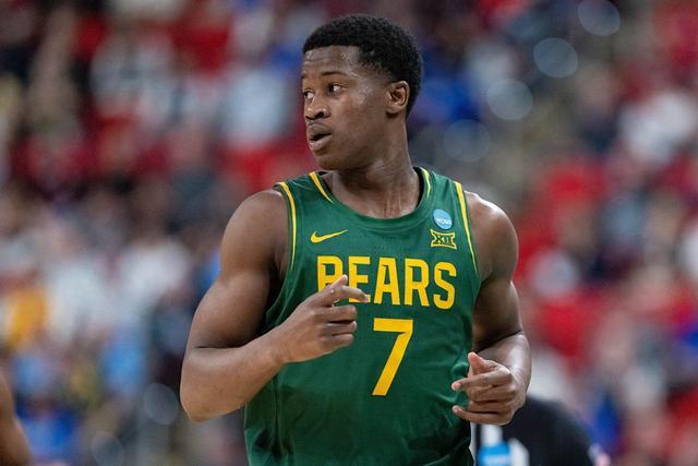 包含ESPN：贝利已取消与76人的试训，目前还未造访任何球队的词条